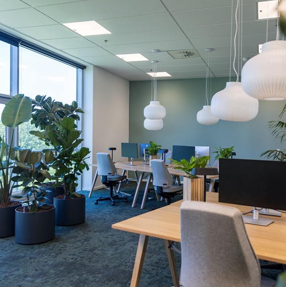 Fokuszone Innenarchitektur – flexible Möblierung & New-Work Konzept